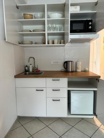 Cozy Flat Near Tivoli Park With Free Parking Apartment Ljubljana Exterior photo