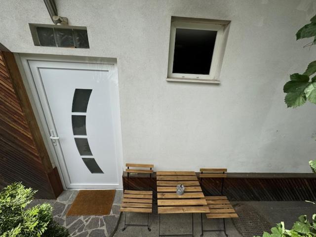 Cozy Flat Near Tivoli Park With Free Parking Apartment Ljubljana Exterior photo